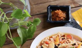 老友粉是哪里的特产 老友粉是哪里的特产?卤肉饭