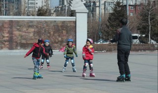 儿童学轮滑好吗（强烈不建议让小孩学轮滑）