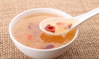 小米银耳功效（小米银耳粥的做法和功效窍门）