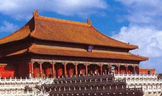 紫禁城名称的来历（紫禁城名称的来历和传说）