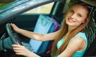 驾驶证照片可不可以披头发 驾驶证照片可不可以披头发拍