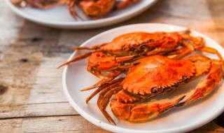 草莓和螃蟹可不可以一起吃吗(草莓能和螃蟹一起吃吗?)