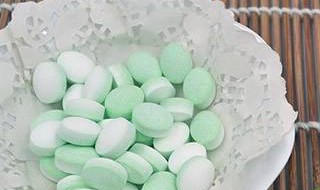 薄荷糖可以和橘子一起吃吗（薄荷糖可以和橘子一起吃吗）