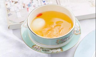 雪梨银耳酸梅汤功效（银耳酸梅汤的做法）
