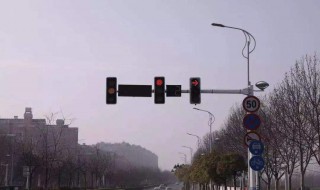 哪些红绿灯不可以右拐(哪些红绿灯不可以右拐了)