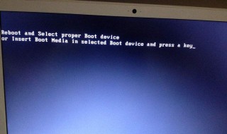 为什么电脑一按开机键就直接是黑屏 电脑按了一下开机键就黑屏了
