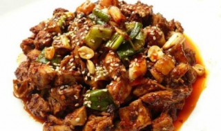 兔子肉可以和莲藕一起吃吗（兔子和藕能一起吃吗）