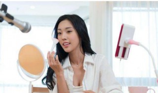 防晒霜和防护霜区别（防晒和防护哪个好呢）