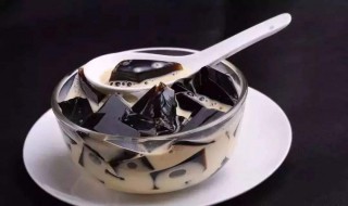 龟苓膏可以加蜂蜜吗 龟苓膏可以和蜂蜜一起吃吗