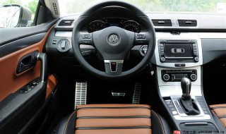 一汽大众CC的手刹在哪?（一汽大众cc的手刹在哪里）