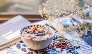 日本元宵节吃什么食物(日本的元宵节吃什么)