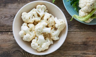 清炒菜花怎么做最好吃 清炒菜花怎么做最好吃视频