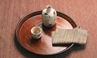 不锈钢壶可以装酒吗 不锈钢壶可以装酒吗安全吗