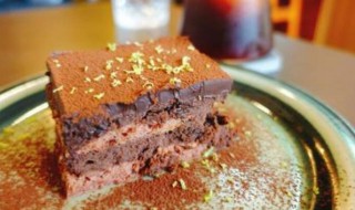 巧克力沙哈蛋糕（巧克力沙哈蛋糕怎么做）