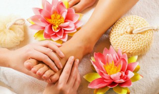 牛奶洗脚的好处有哪些（牛奶洗脚好吗）