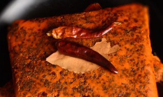 牛油火锅调料制作方法（牛油火锅调料怎么吃）