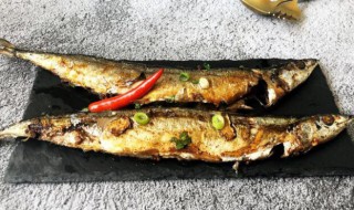 盐烤秋刀鱼的做法 盐烤秋刀鱼的吃法