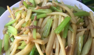 芹菜土豆丝的做法(芹菜土豆丝的做法窍门)