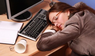 梦到淋雨（梦到淋雨了预兆什么）