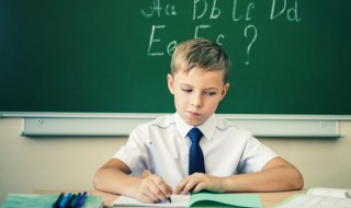 行云流水的词语意思（行云流水的成语意思）