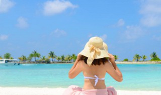 蓝天白云的唯美短句发朋友圈 一句话赞美蓝天白云