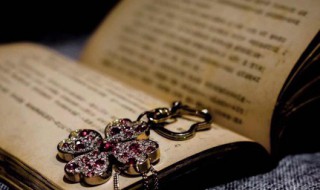 含情脉脉意思 含情脉脉意思造句