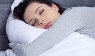 梦见腿上流血是什么预兆（梦见腿上流很多血）