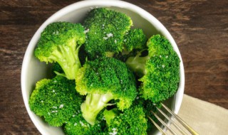 炒什么素菜好吃又简单（炒什么素菜好吃又简单图片）