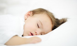 梦见掉了四颗牙齿是什么征兆(梦见掉了四颗牙齿是什么征兆,又长长出牙齿)