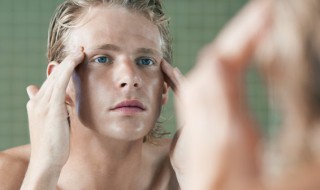 正确使用爽肤水（正确使用爽肤水的顺序）