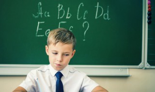 零落成泥碾作尘下一句 卜算子·咏梅零落成泥碾作尘下一句