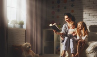 长记别伊时和泪出门相送的意思（长记别伊时,和泪出门相送什么意思）