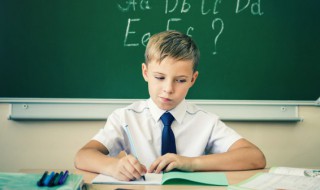 洛字组词(洛字取名的寓意)