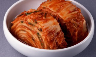 东北泡菜的腌制方法（东北泡菜的腌制方法视频）