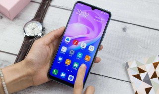 充电宝给手机充电发烫怎么办 充电宝给手机充电发烫怎么办啊