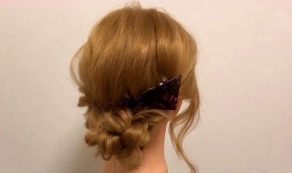 短头发怎么扎好看又简单女孩(短头发怎么扎好看又简单女孩图片)