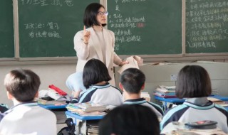 梅须逊雪三分白是写什么季节 梅须逊雪三分白是谁写的