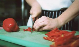 手上沾了辣椒很辣怎么办（切完辣椒手一直持续的灼痛）