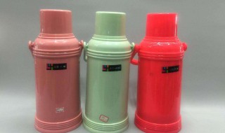 暖水壶一般多久用醋洗一次（暖壶里的水多久可以凉）