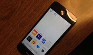 苹果手机进水了屏幕花了怎么办 手机进水后屏幕失灵了怎么办