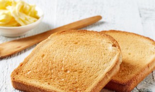 空气炸锅做面包的方法（空气炸锅如何做面包）