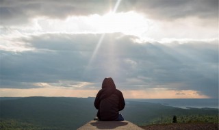 芸芸众生下一句 芸芸众生的经典句子
