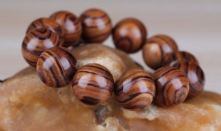 黄花梨手串鉴别方法 黄花梨手串鉴别方法图解