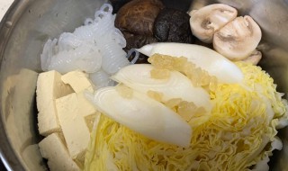 鸡素烧做法（素鸡红烧怎么做）