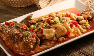 酱汁瓦块鱼做法（酱汁瓦块鱼做法视频）