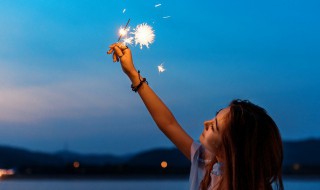 qq昵称女生网名 qq昵称女生网名带符号