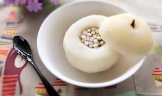 川贝炖梨做法（川贝炖梨做法及功效）