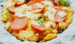 方便面披萨做法（方便面披萨的做法）