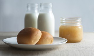 蒜香面包的正宗的做法 蒜香面包上的蒜蓉酱怎么做