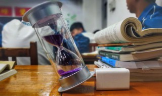 余生很短下一句怎么接 余生致自己的精辟短句